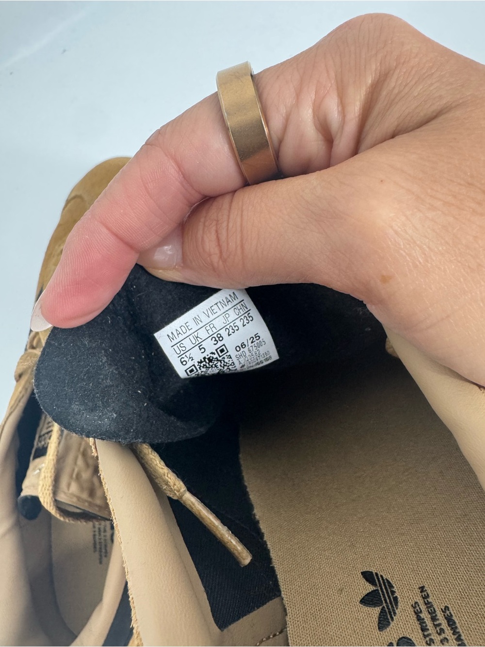 Adidas Originals Womens Gazelle Bold Sneakers Cardboard Core Black Gum Size 6.5 - Picture 9 of 11